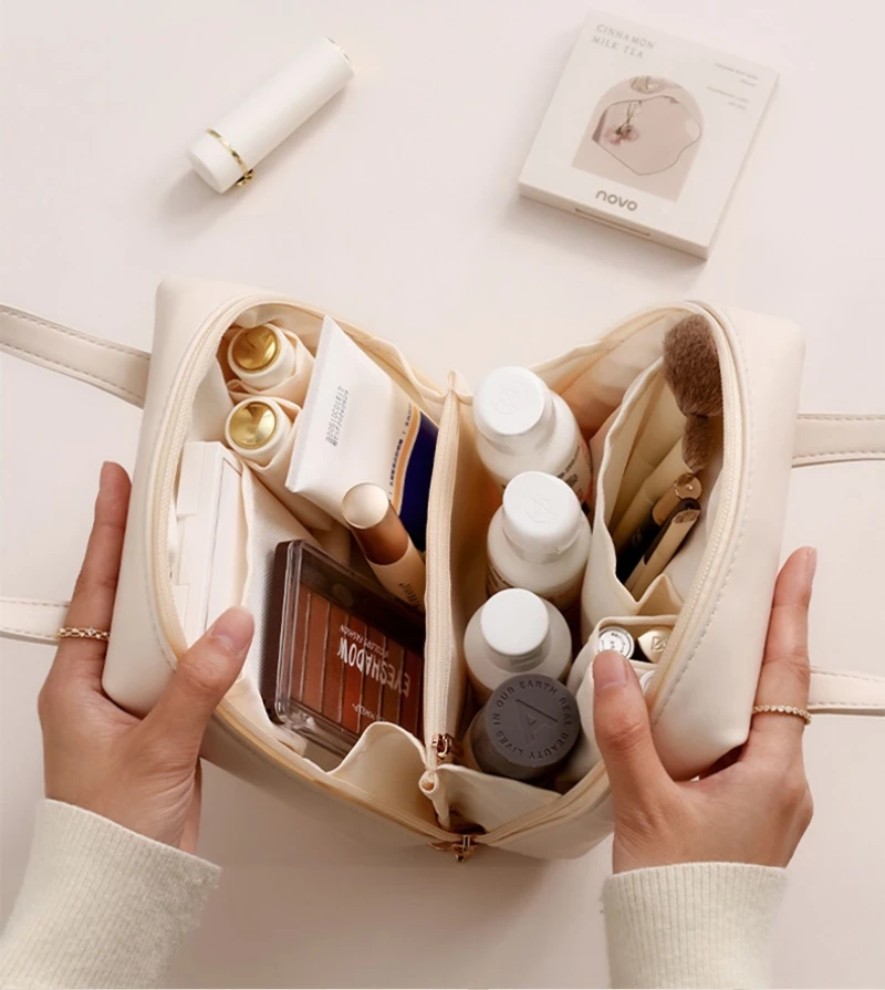 Trousse de maquillage en PU personnalisée avec nom brodé, sac de rangement cosmétique, sac de toilette de grande capacité, sac de voyage, cadeau de demoiselle d'honneur