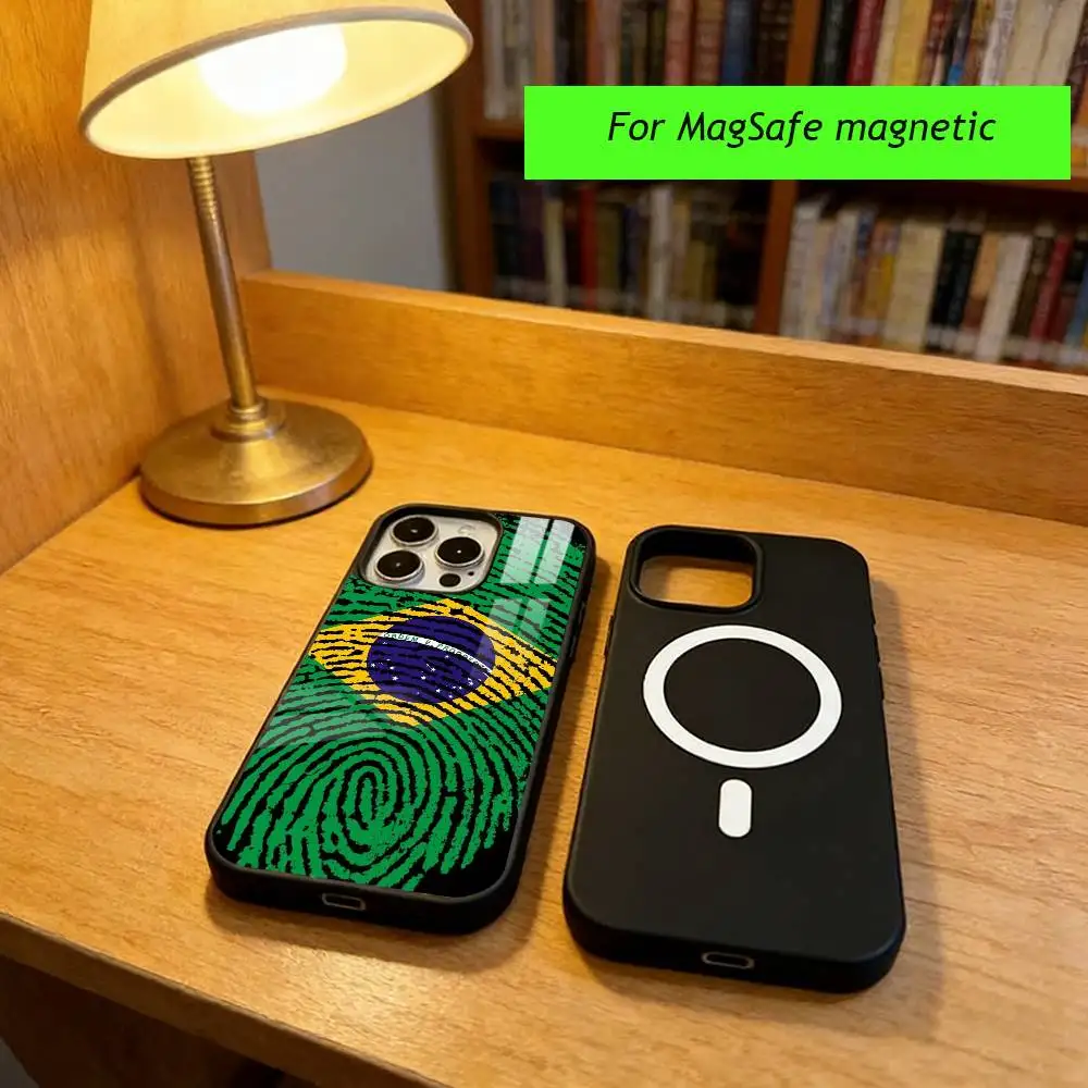M-Malaga C-CF Phone Case For iPhone17,16,15,14,13,12,11 Plus,Pro Magnetic For Magsafe Wireless Charging