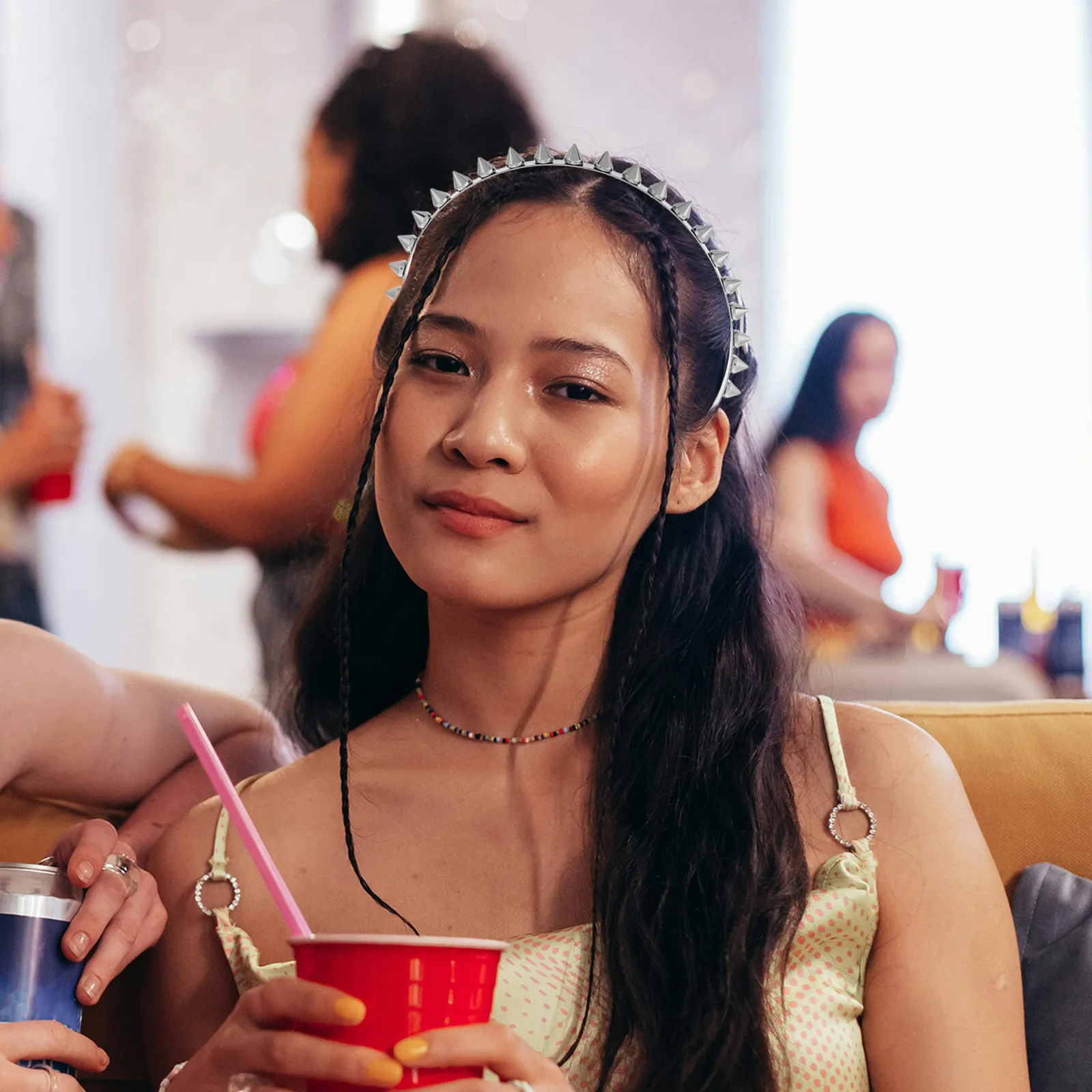 

Punk Spiked Headband Women Gothic Studded Rivet Alloy Headwear for Festivals Concerts Cosplay Rock Style