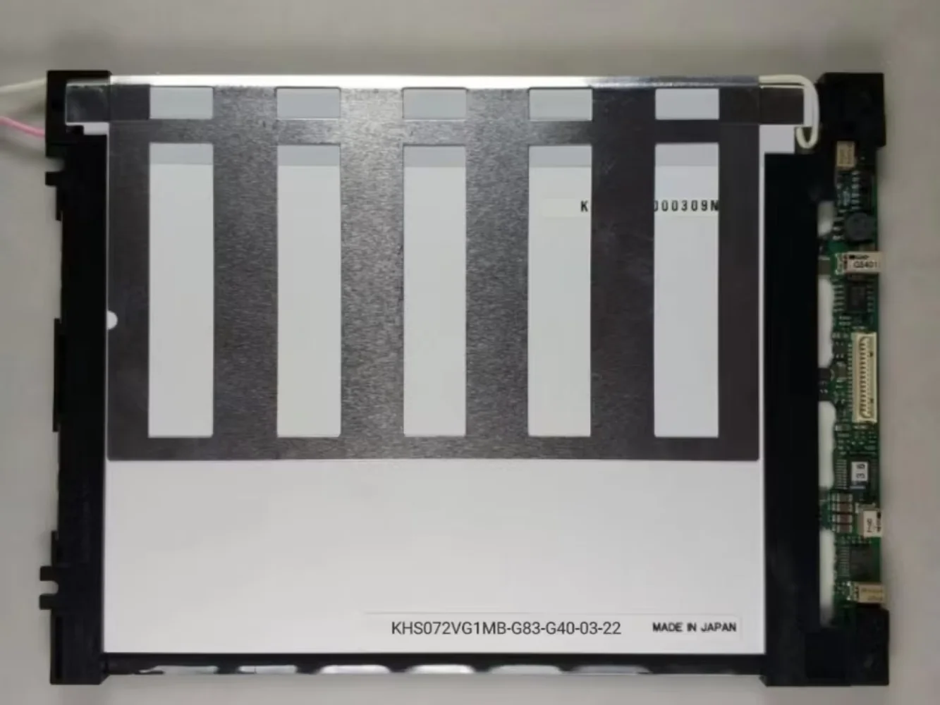 

KHS072VG1MB-G83 оригинальный ЖК-дисплей