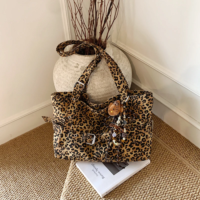 

Nylon Leopard Print Large Capacity Sewing Fashion Shoulder Bag 2025 Hot Sale Versatile Shopping Casual Tote Bags for Women
