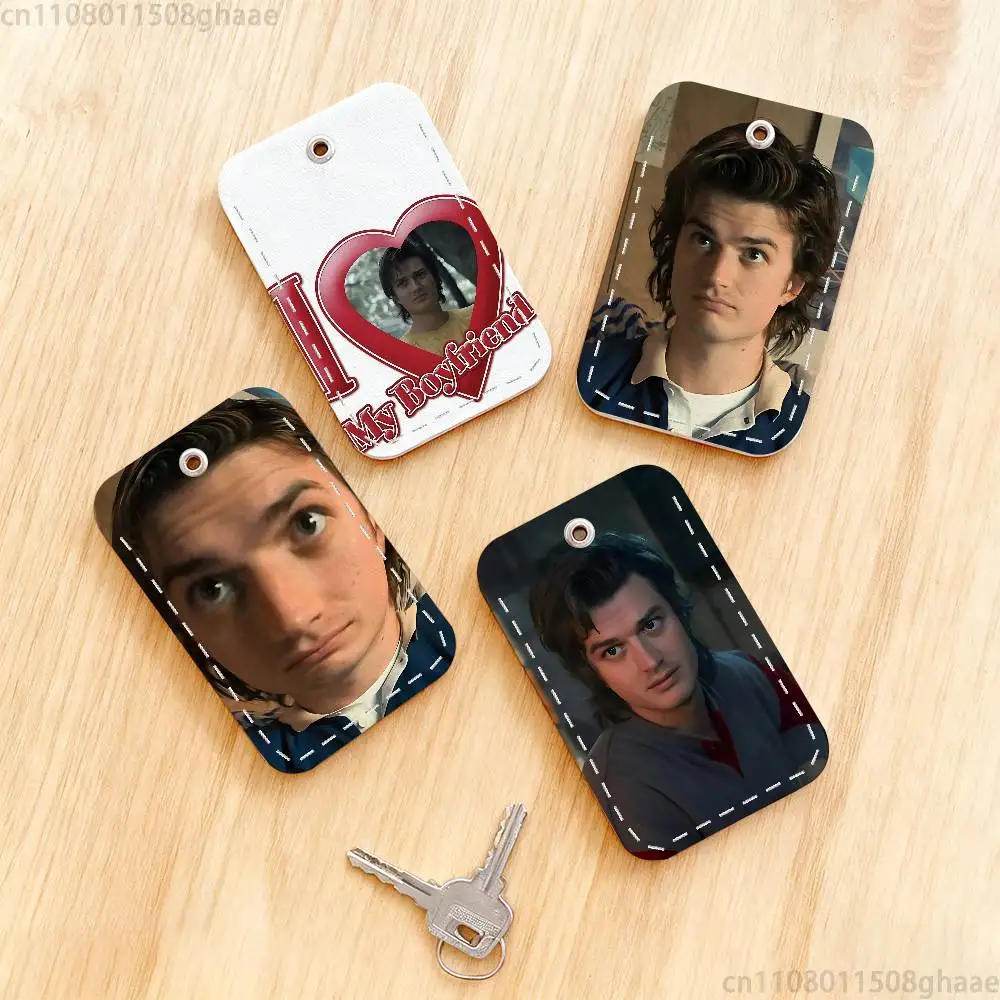 

Joe Keery Stranger Rectangle Card Case Keychain Access Card Bag Key Tag Ring Leather Card Holder Key Ring Access