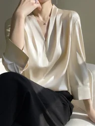 Blusa con cuello en V para mujer, camisa de manga larga de seda, elegante, a la moda, de nueve cuartos, Primavera, 2024