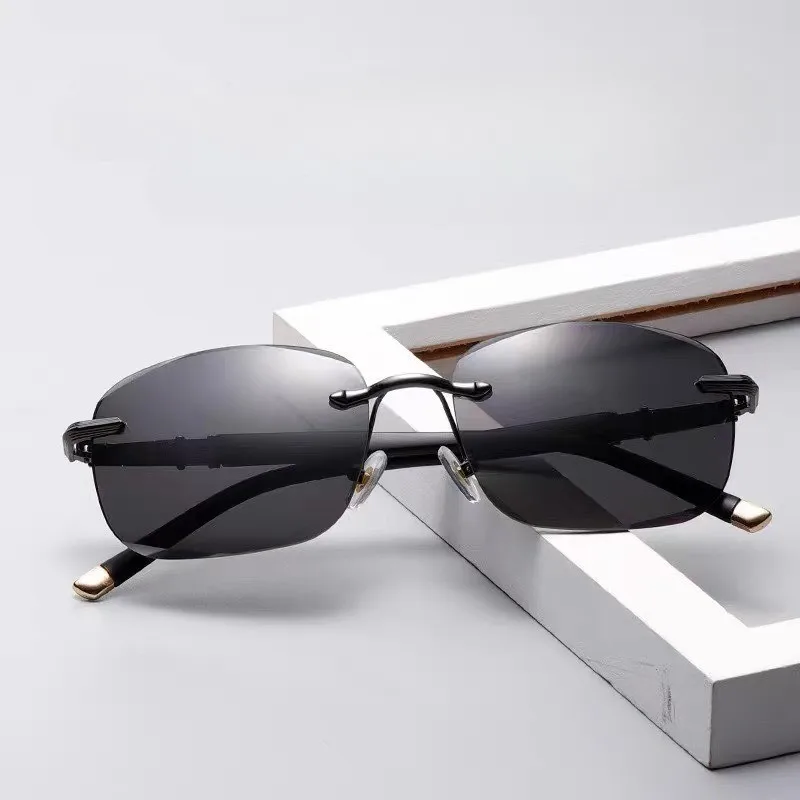1 Stück Vintage randlose ovale Brille, Unisex. Perfekt für Geschenke und Foto-Requisiten.