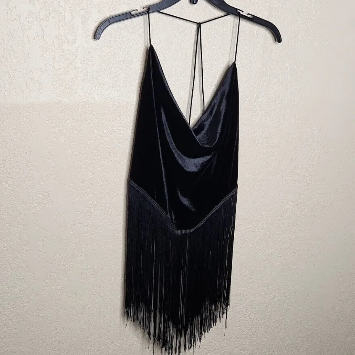 Us-Tank Top Womens XL Black Polyester Velvet Fringe Hem Spaghetti Strap