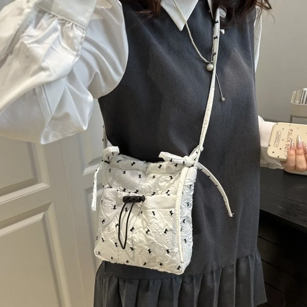 

Повседневная универсальная сумка через плечо с бантом, однотонная женская сумка через плечо, квадратная сумка для мобильного телефона в корейском стиле на каждый день