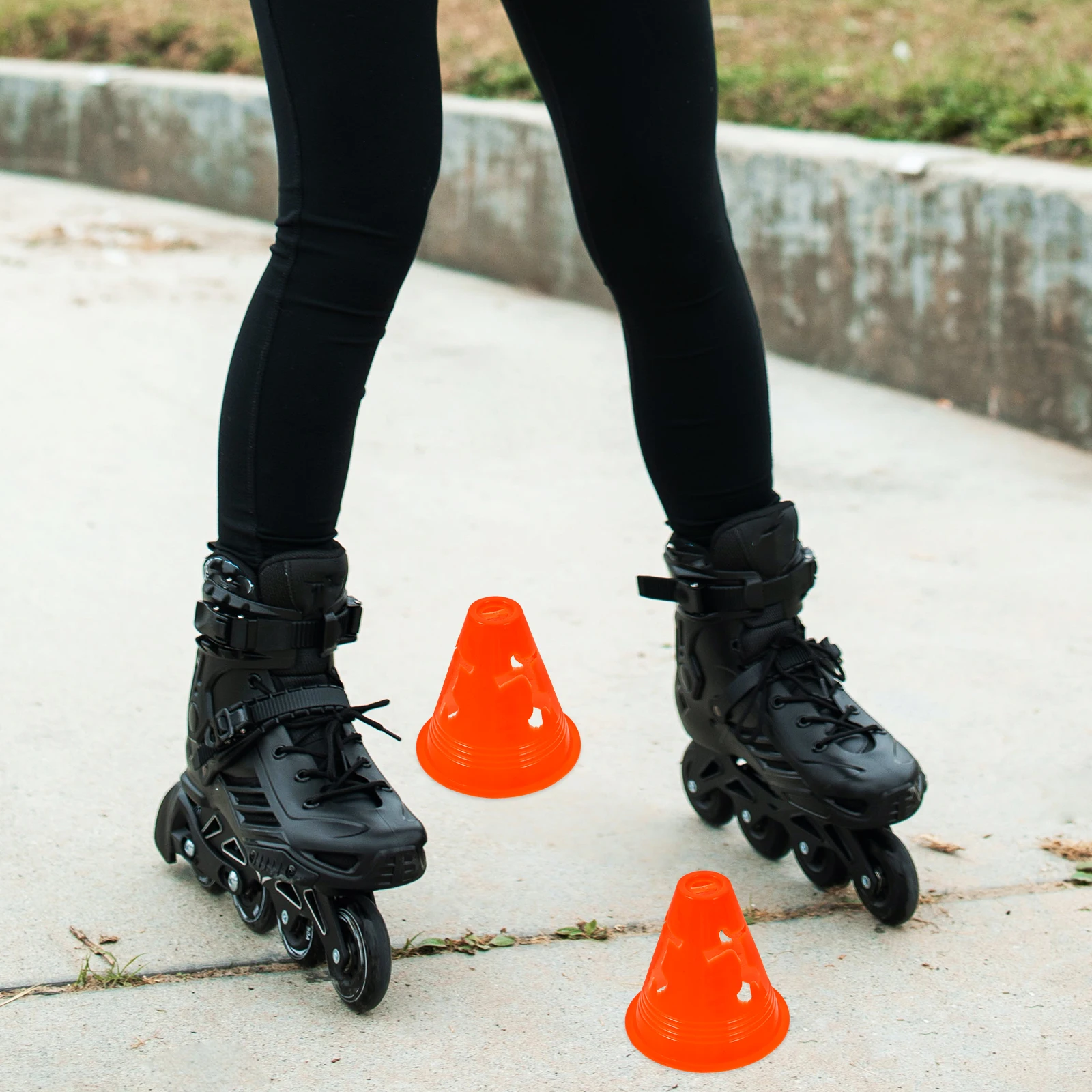 

12Pcs Roller Skating Cones Small Colorful Plastic Markers for Sports Training Football Skating Practice Agility Cones