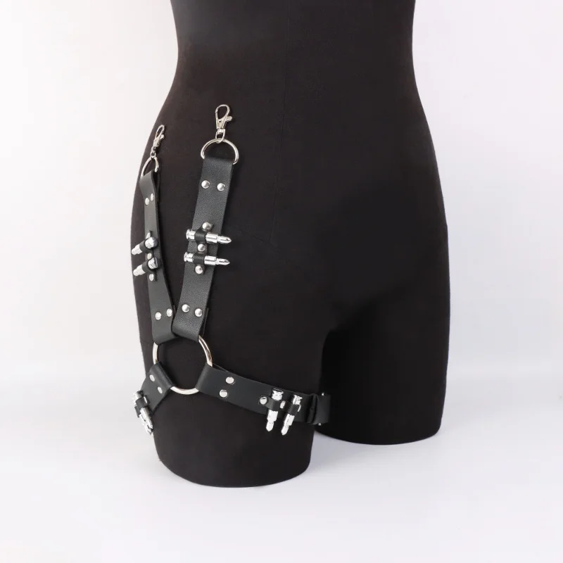 Cintura da uomo in ecopelle gotica con cinturino regolabile per gamba punk nero - Fibbia in metallo resistente, design senza bottoni per Concer