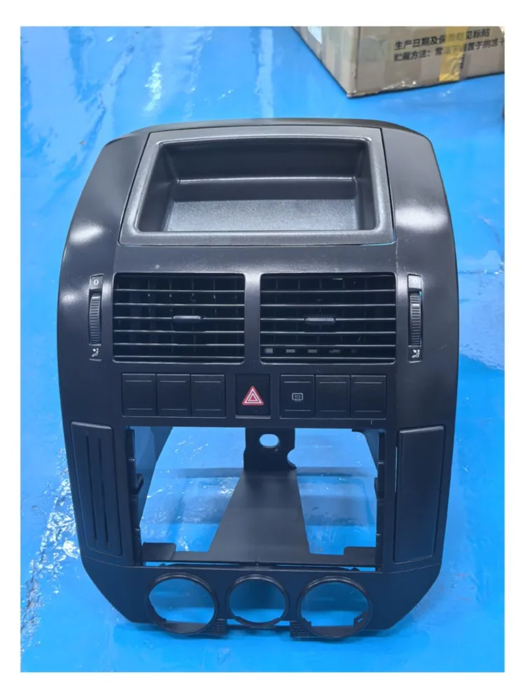 Origineel en authentiek product Auto-accessoires 85% NIEUW Origineel zwart centraal bedieningspaneel met ventilatieopeningen voor VW Polo 2004-2010 - afbeelding 2