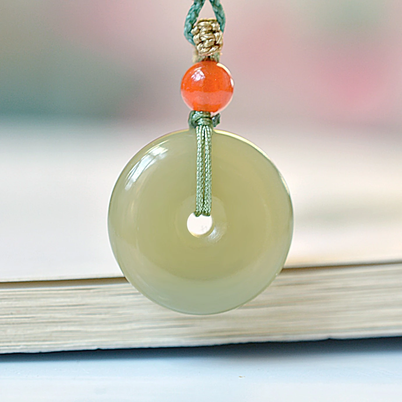 

Natural High Quality Chinese Jade Certified Hetian Jade Donut Pendant Necklace Men Women Nephrite Jades Stone Lucky Charm Amulet