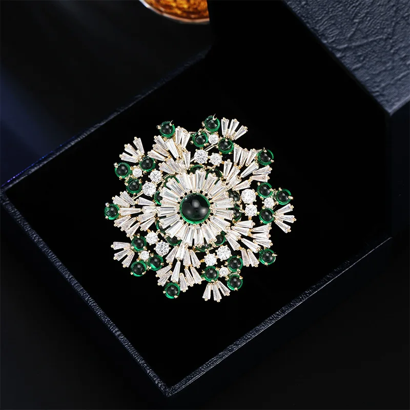 

2025 Vintage Snowflake Brooch Zircon Brooch Fashion Accessories