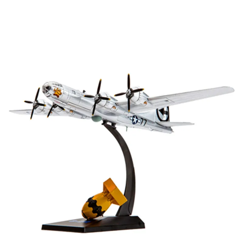 1:144 Modelo de Escala Americano B-29 Super Fortaleza Voadora Quatro-motor Heavy-Duty Hélice Bombardeiro Com Little Boy/Fat Man Coleção