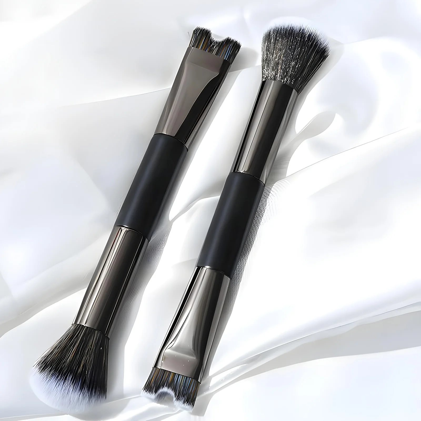 3Pcs Makeup Brush Set Dual Ended U-shaped Foundation Brush Angled Contour Brush Fan Blush Highlighter Brush Soft Synthetic Hair