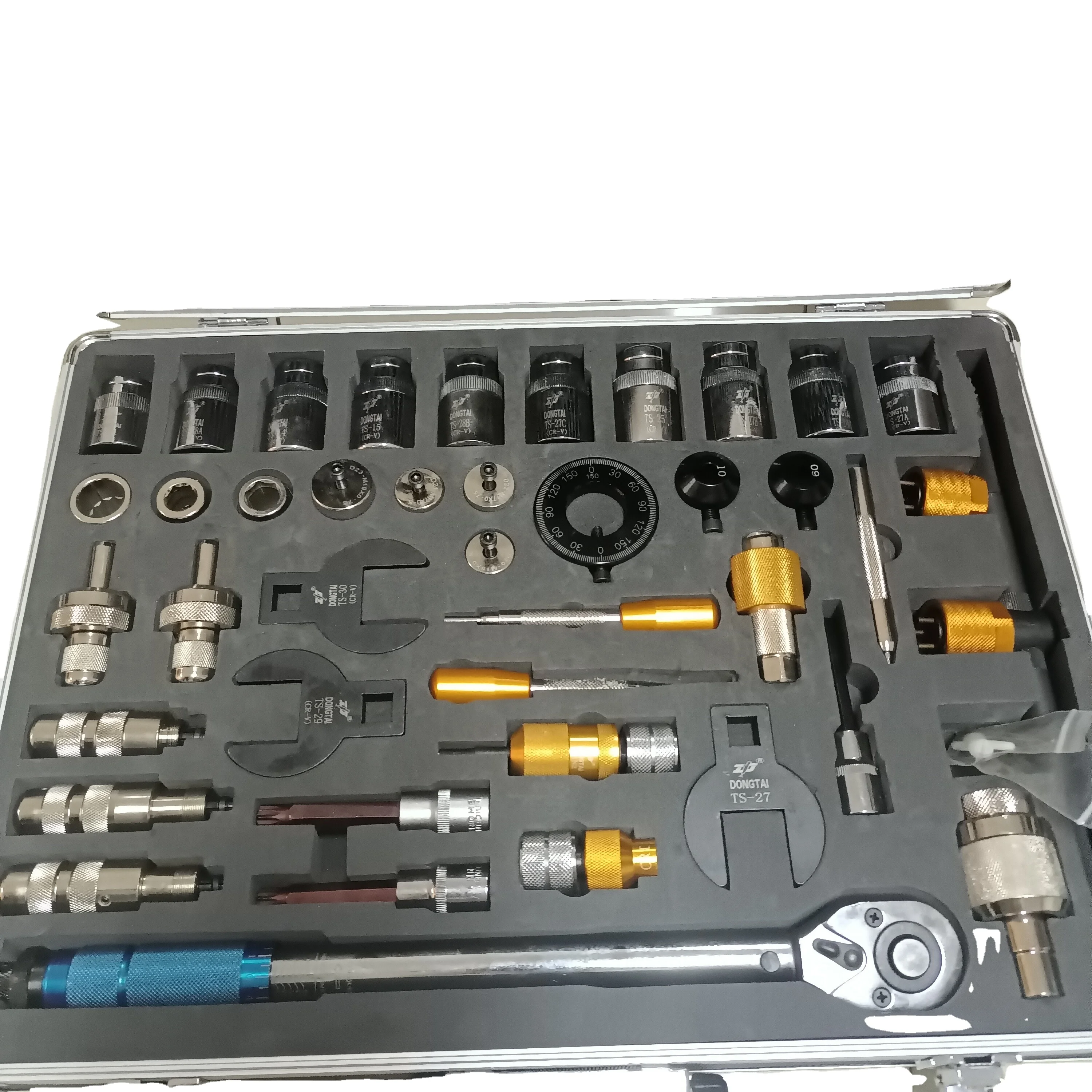 

Полный набор из 42 дизельных инструментов Common Rail для сборки и разборки форсунок.