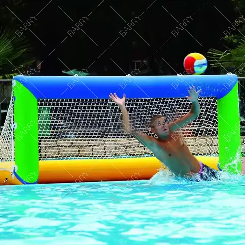 Porta da calcio gonfiabile sigillata con pallone d'acqua gonfiabile premium in vendita