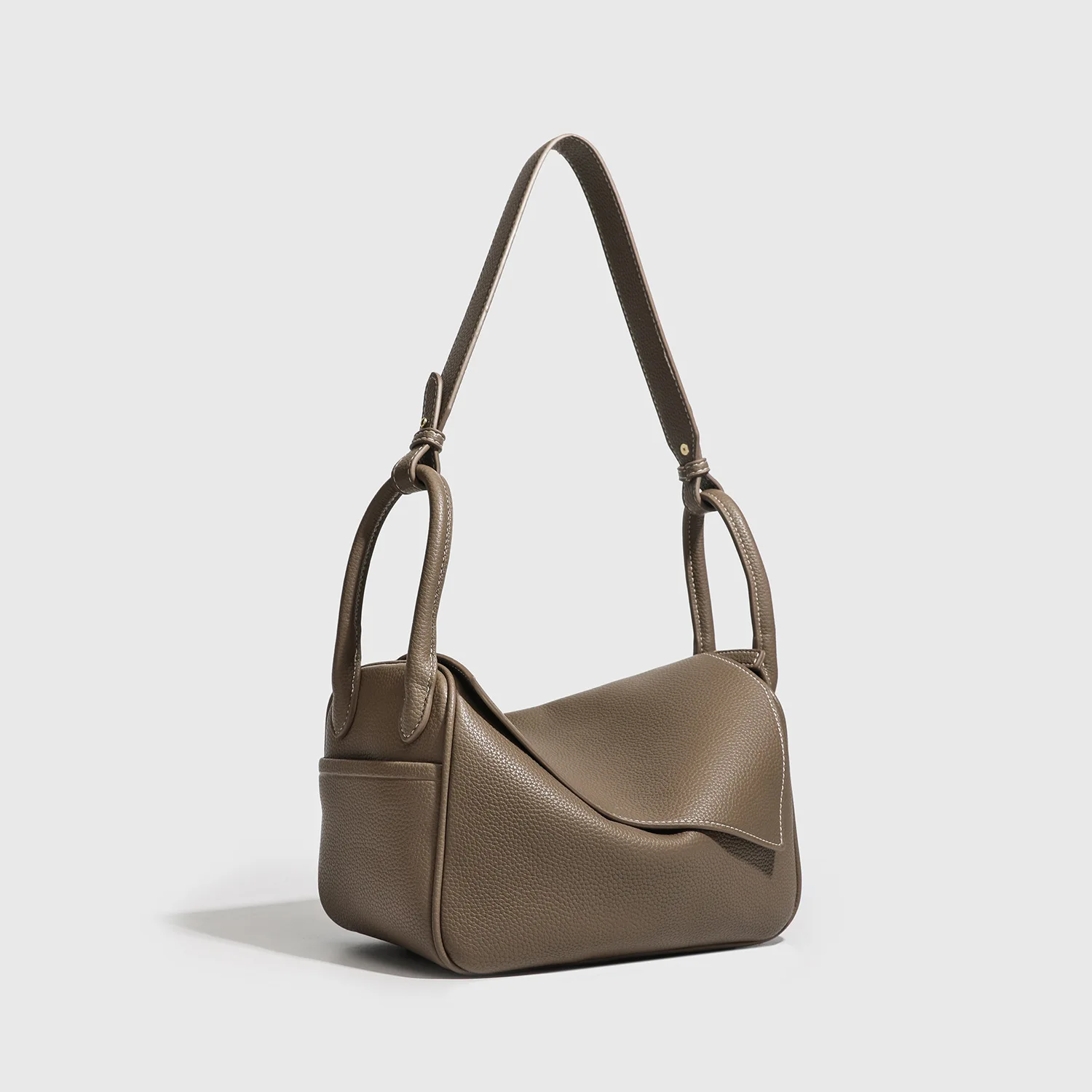

Fashionable Luxury Designer Diaper Bag For Women Unique Retro Crossbody Bag Elegant Leather Shoulder Bag For Daily Commute