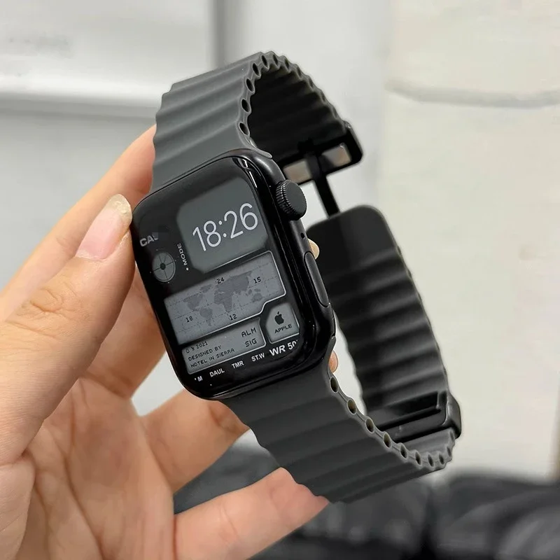 สําหรับ Apple Watch 10 9 8 7 Ultra Band 46 มม.45 มม.49 มม.44 มม.41/42 มม.ซิลิโคนแม่เหล็กสร้อยข้อมือกีฬา iWatch Series SE 6 Ocean สายคล้อง