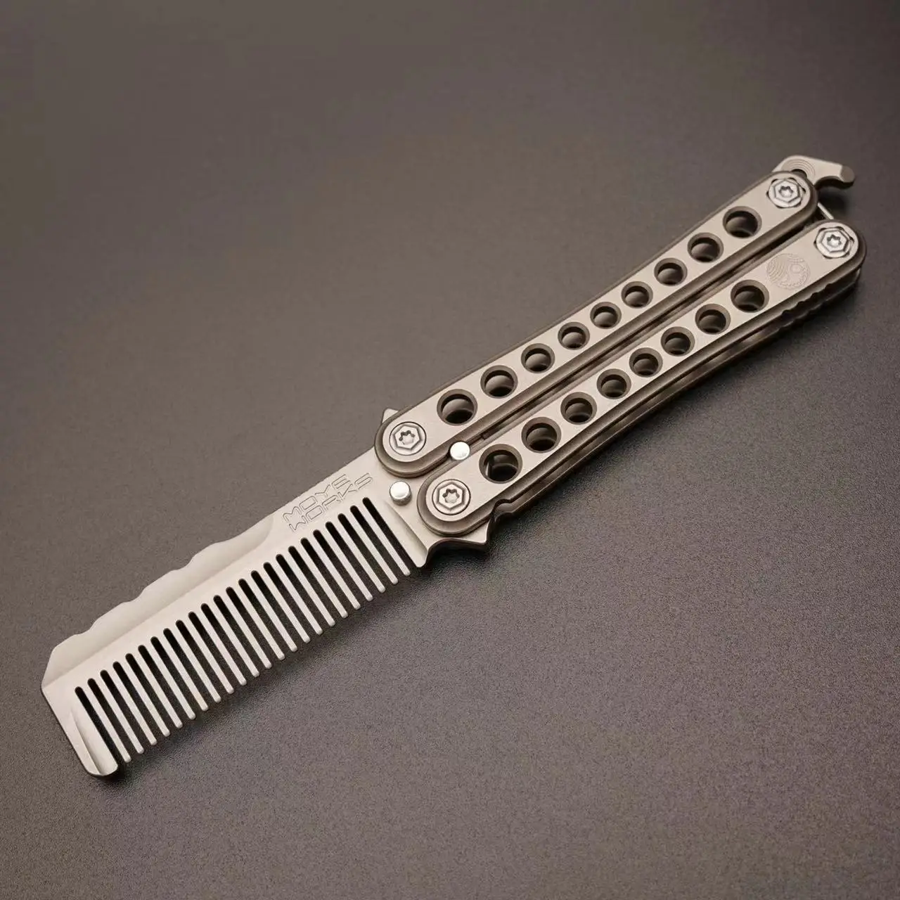 MOYEWORKS BALY 902 Titanium Alloy Comb Pretty Guys EDC Multifunctional Outdoor