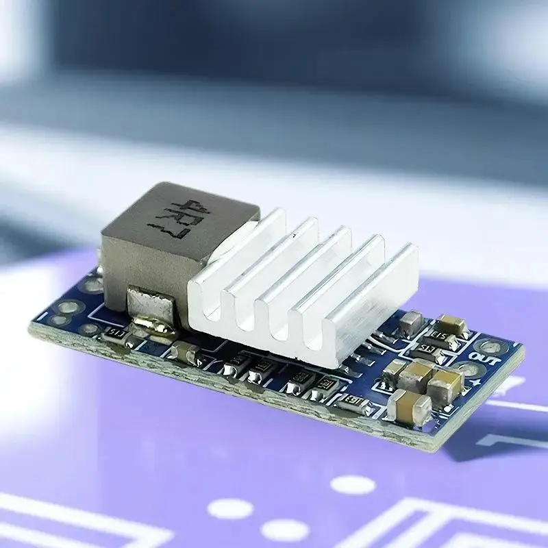 Moduł podwyższający napięcie DC-DC Mini 6A z konwerterem podwyższającym napięcie 3.3V 5V 9V 12V do dronów