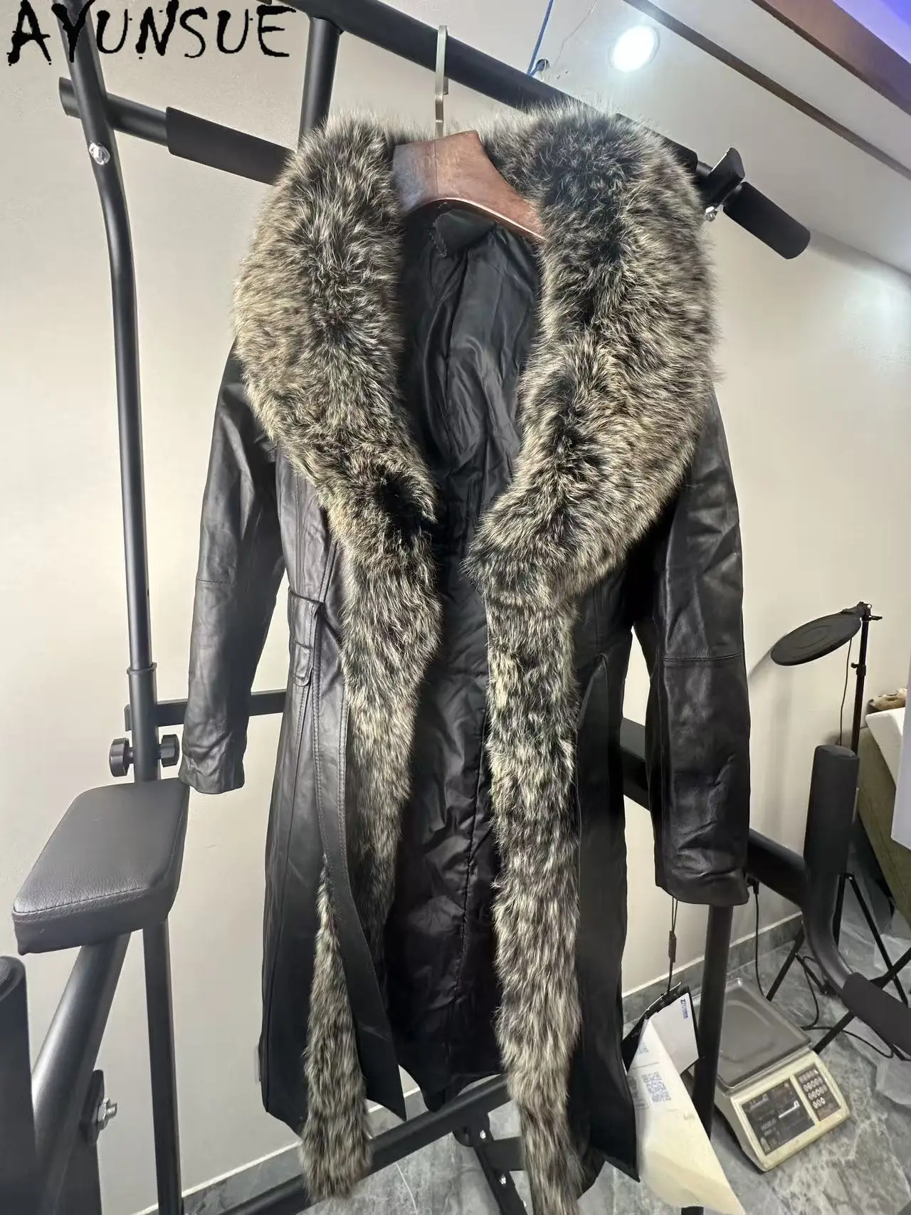 AYUNSUE جلد الغنم الحقيقي أسفل سترة النساء الملابس الشتوية الثعلب طوق تعزيز فريد عيوب صغيرة غير استرداد غير تبادل #1