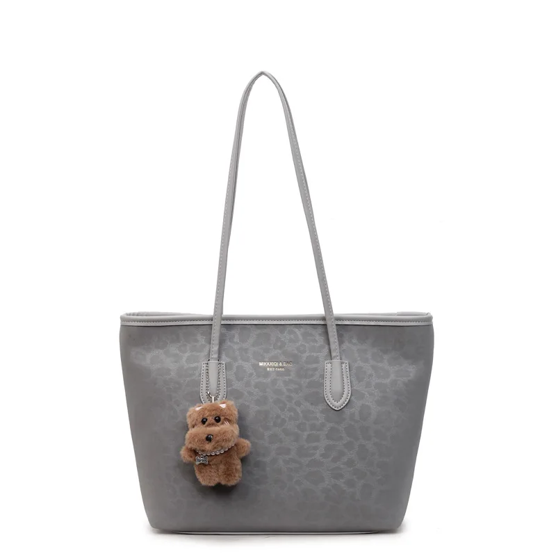 حقيبة يد عصرية جديدة لعام 2025 للنساء، محفظة كتف كلاسيكية تحت الإبط، حقيبة يد ريترو ذات سعة كبيرة، واسعة وأنيقة #5