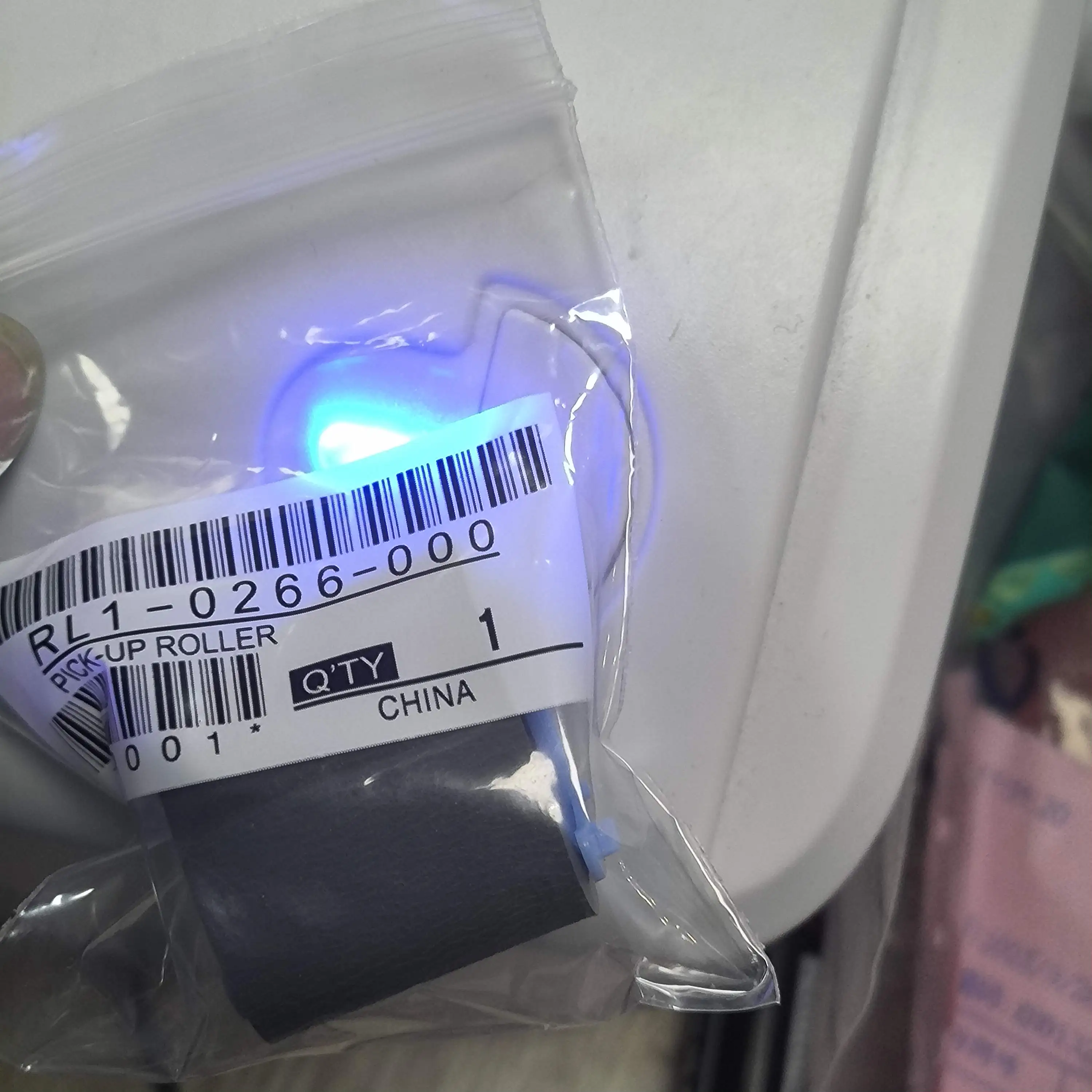 

50X RC1-2050-000 RL1-0266-000 Ролик захвата бумаги для HP 1010 1012 1015 1018 1020 1022 3015 3020 3030 3050 3052 3055 M1005 M1319