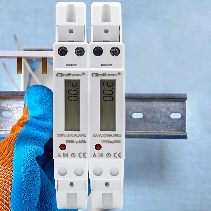 Qoltec enkelfasige elektronische meter |     Energiemeter voor DIN-rail |     230V |     30A |     LCD |     1P