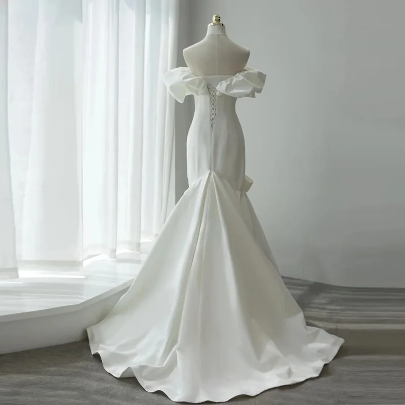 Robe de Mariée en Queue de Poisson en Satin, Asymétrique, Épaule Dénudée, Style Français, Simple