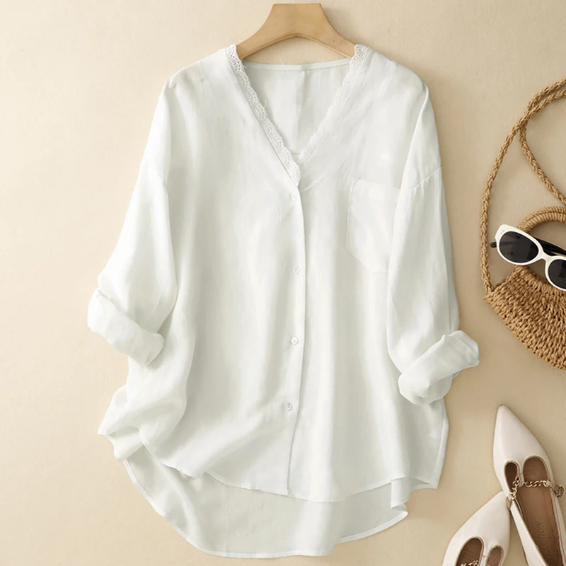 

Новая летняя тонкая льняная блузка 2026 года для женщин в китайском стиле с кружевными вставками, V-образным вырезом, длинными рукавами, на пуговицах, солнцезащитная женская рубашка