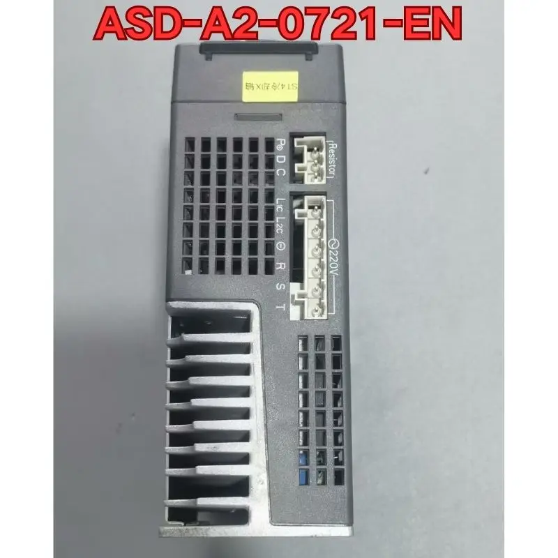 used Servo drive ASD-A2-0721-EN machine Tested OK