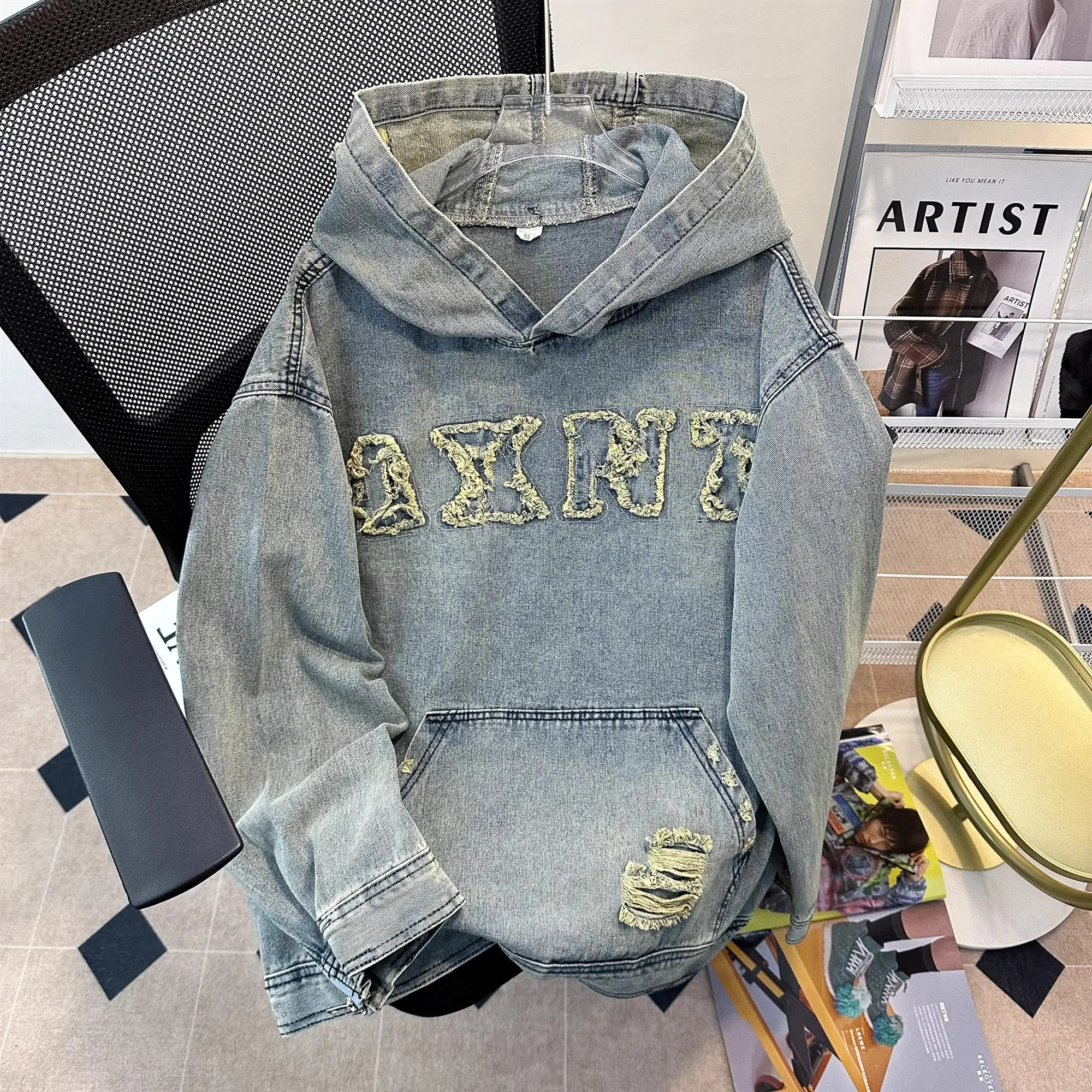 

Loose Fit Couple's Denim Jaet Autumn Winter Break Hole Embroidery Hooded Coat Men's Casual Outerwear Polyester Fiber
