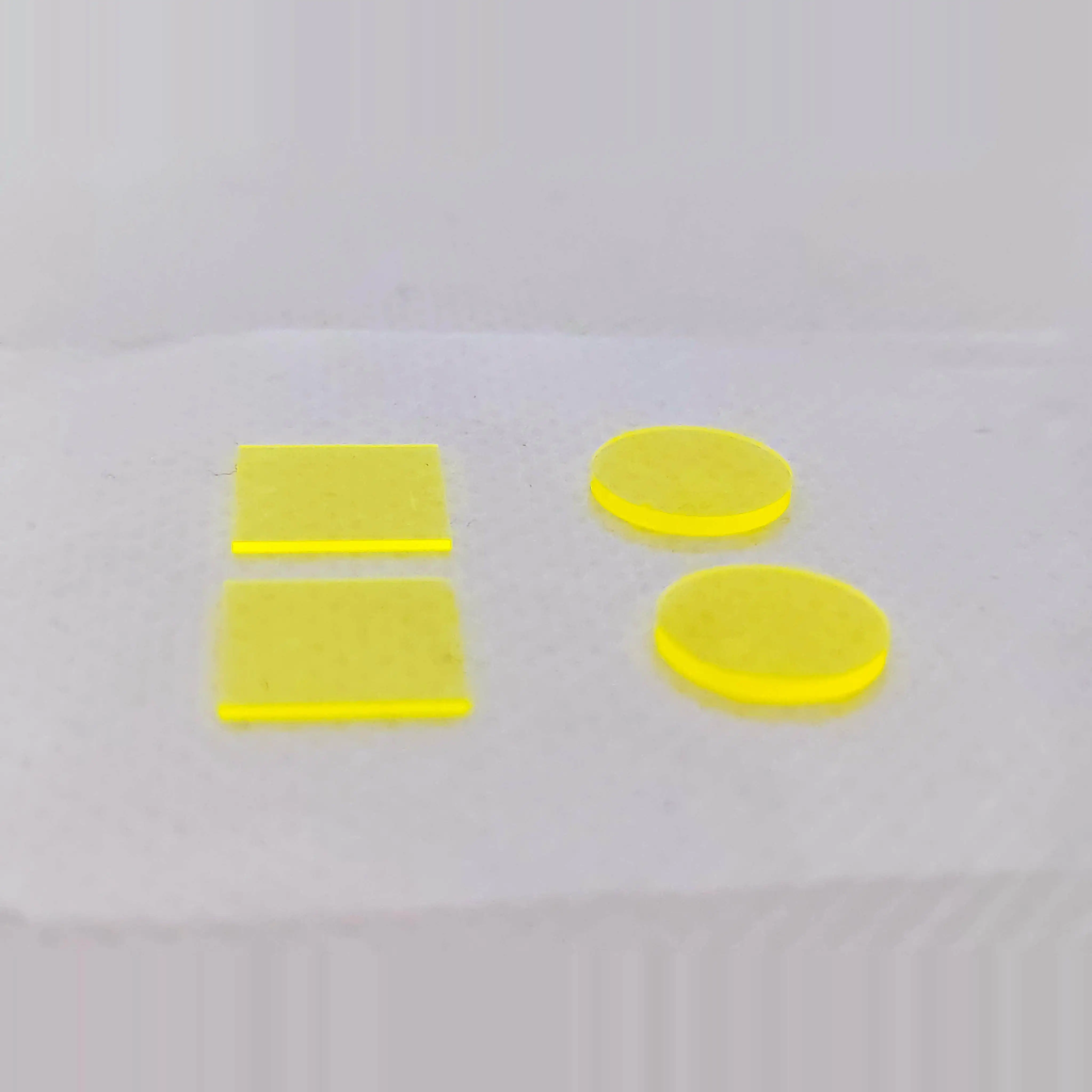 Ce:GAGG10*10*0.5mm scintillation crystal blank polishing discs can be customized in size for crystal research