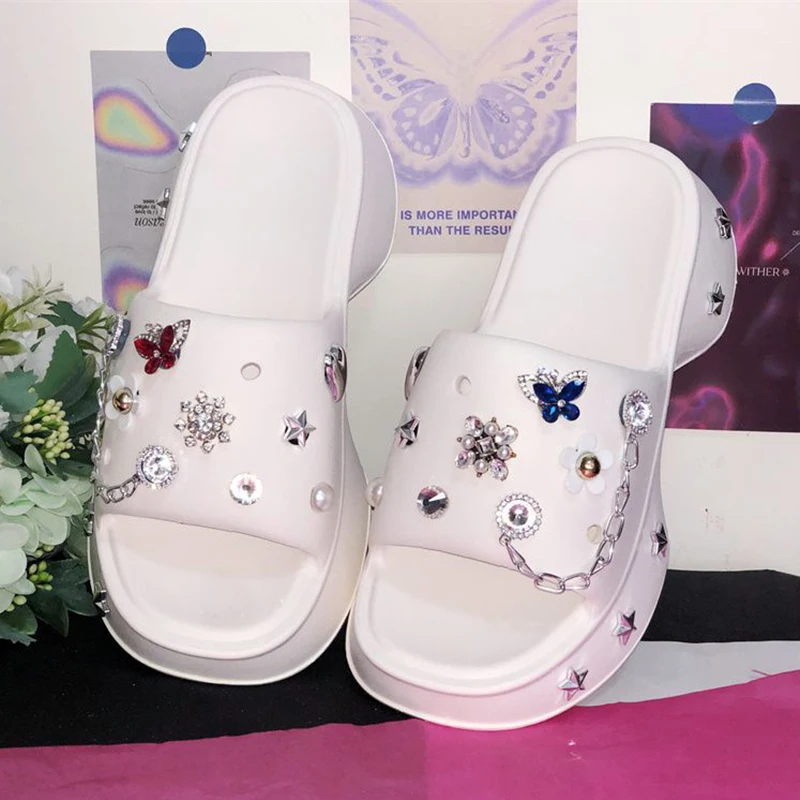 Women Summer Slippers EVA Clogs Sandals Shine Rhinestone Decoration Garden Shoes Non-Slip Slides Platform Casual Shoe For Female