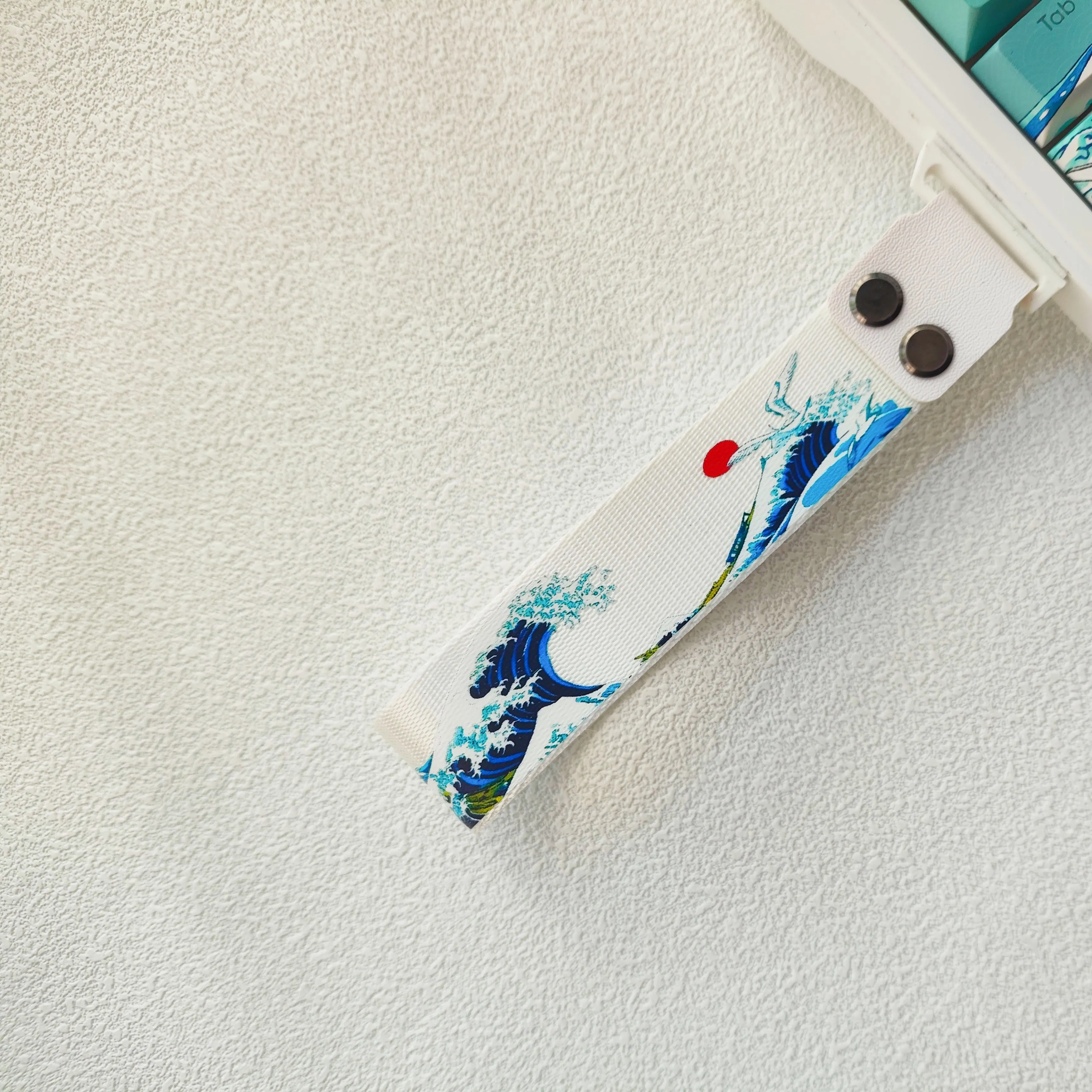 Kanagawa White Keyboard Accessories Ribbon Strap Compatible with Wooting 60HE & ATK68 Custom Nylon Strap for Mechanical Keyboard