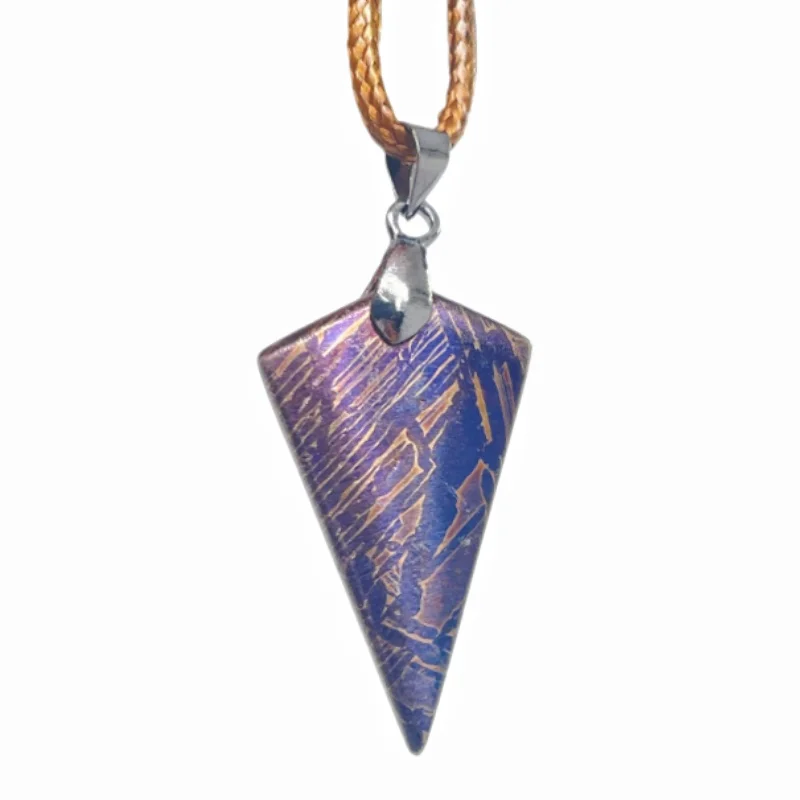 Muonionalusta Iron Meteorite Triangle Spear‑Shaped Pendant Color‑Treated Widmanstätten Pattern Braided Cord Necklace LK482