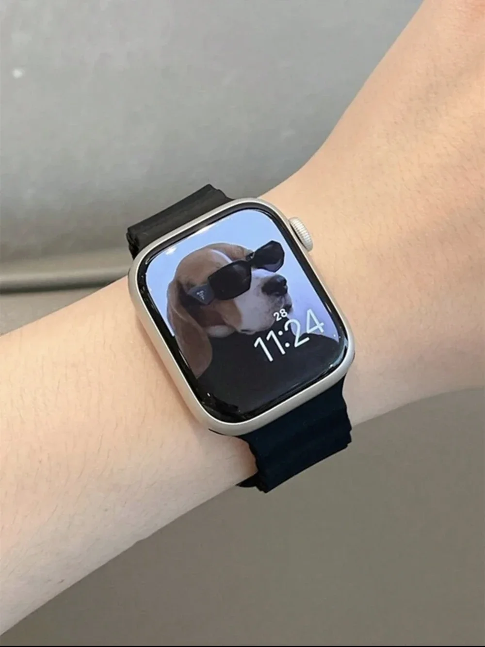 Nice Breathable Silicone Strap For Apple Watch band women Series Ultra 10/9/8 38mm 40mm 41mm 42mm 44mm 45mm 46mm 49mm