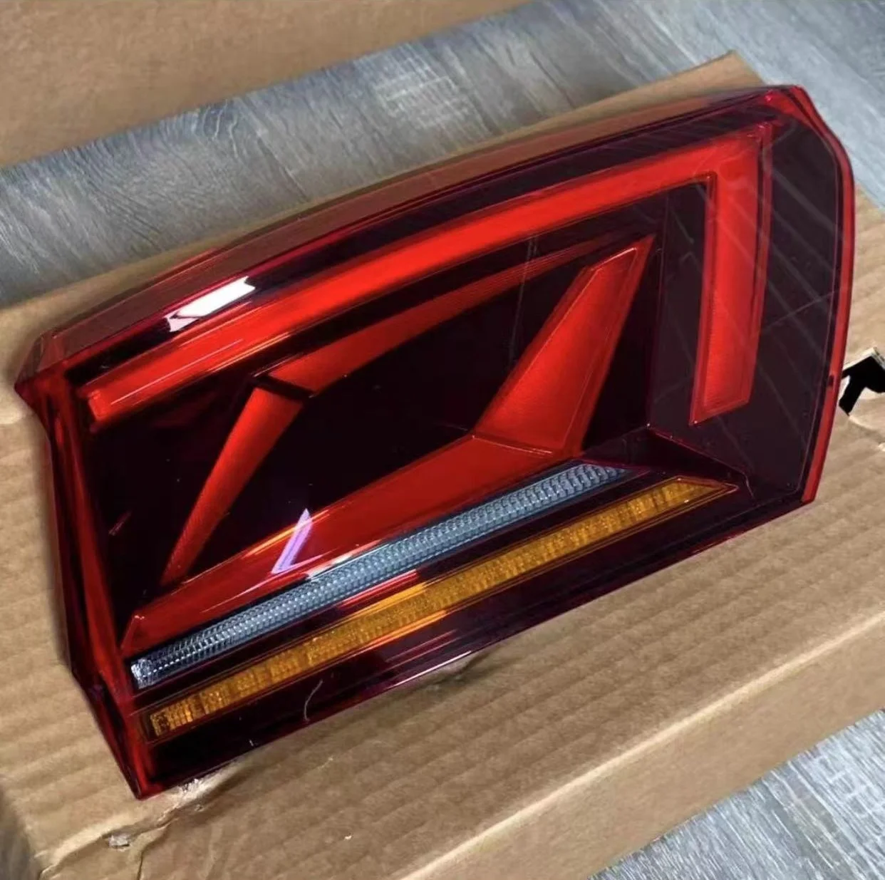 OEM لشركة فولكس فاجن طوارق CR ترقية تدفق بدوره إشارة الذيل ضوء LED الضوء الخلفي المدخن الأسود الذيل الخفيفة 760945308 أ 307A 208A 207A #3