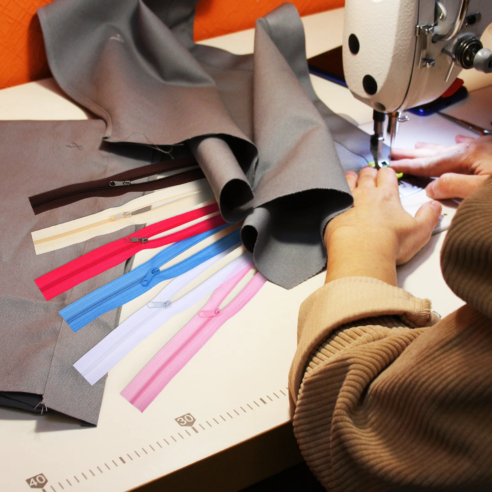 

12Pcs Nylon Sewing Zippers Premium Wear-Resistant Material DIY Clothing Cushion Pillowcase Bag Tailor Replacement Zipper