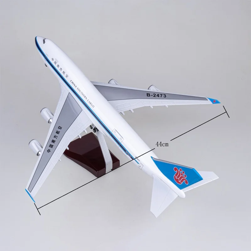 

1/157 Scale 47cm Diecast Airplane B747 China Southern Civil Cargo Aircraft Resin Model Plane Kit With Wooden Base Aviation Hobby
