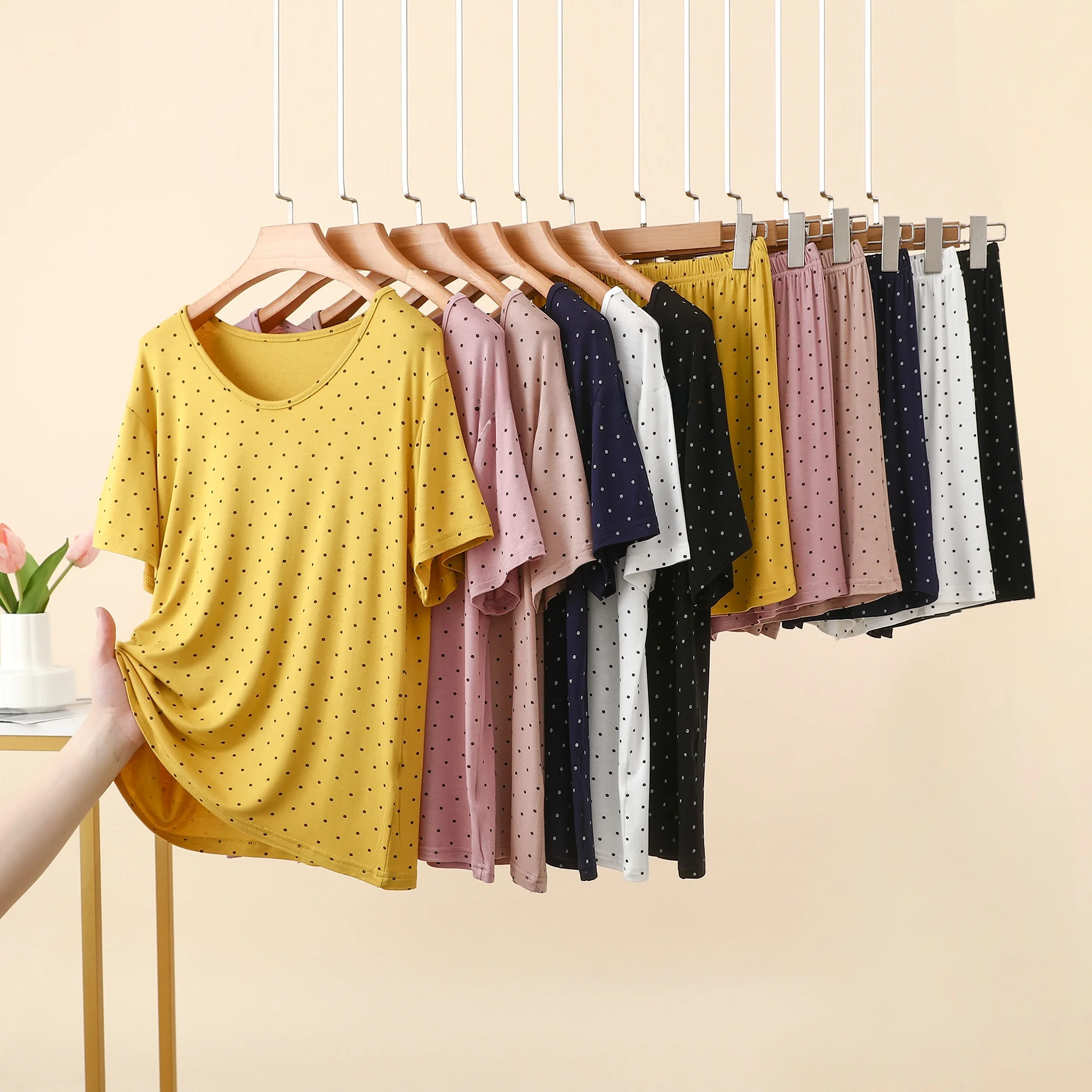 Women's Casual Style Modal Print Sleepwear Short Sleeve Loose T-Shirt And Shorts Home Clothes Set Suitable for Outdoor Wear
