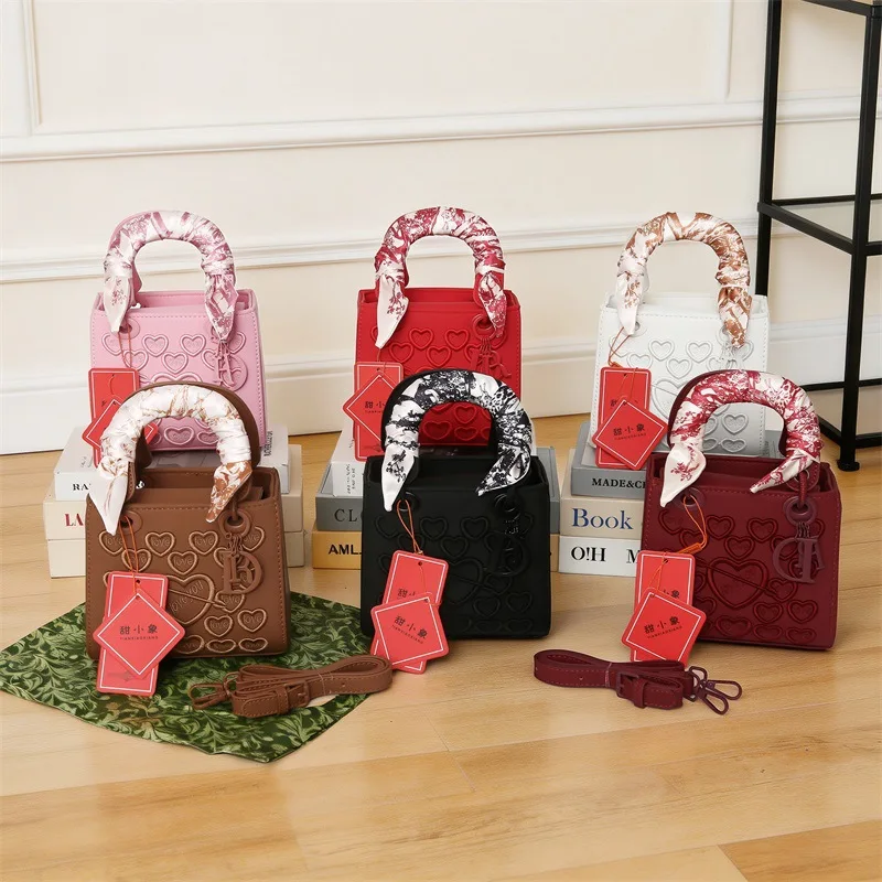 

2026 Fashion Trendy Small Square Messenger Bag for Women, Embroidered Princess Diana Style with High-end Silk Scarf Decoration