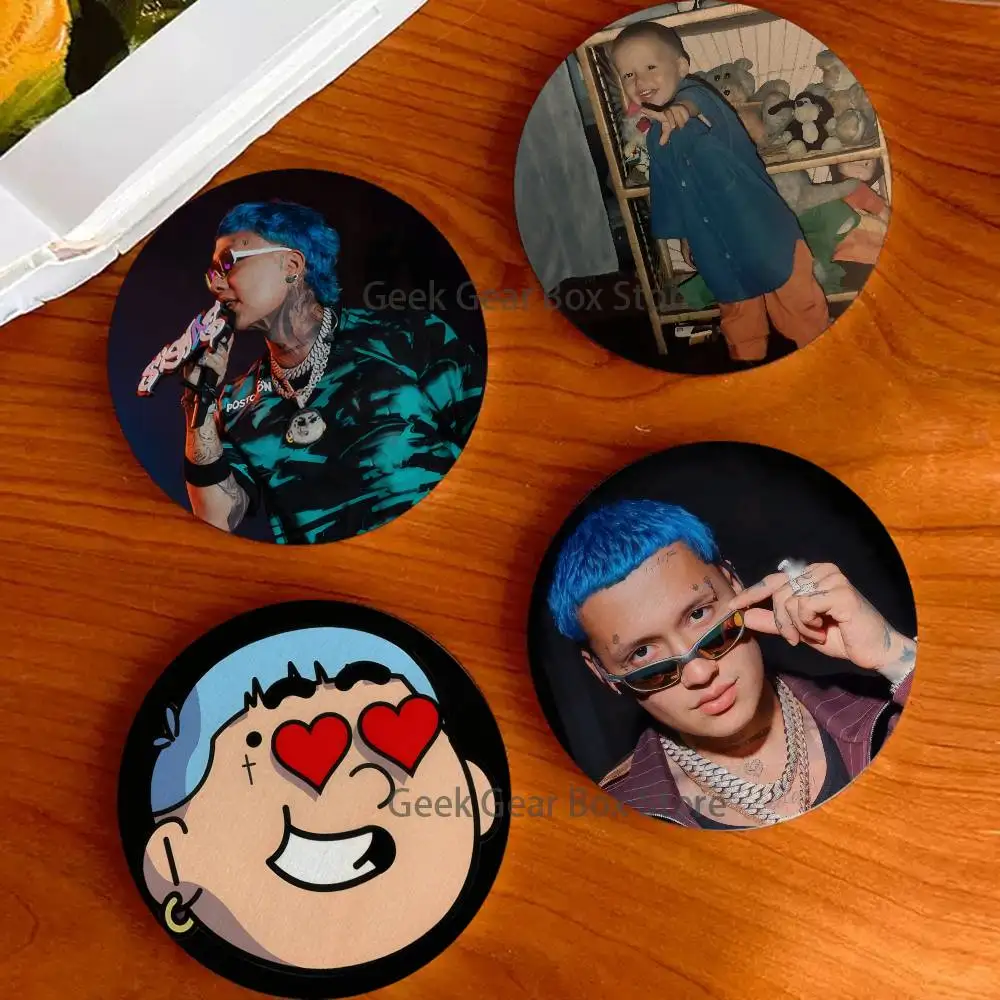 

B-Blessd CantanteS Rapper 2D Pattern round Wooden Coaster Decorative Coffee Cup for Use in Coffee Shops Bars Wine Beer