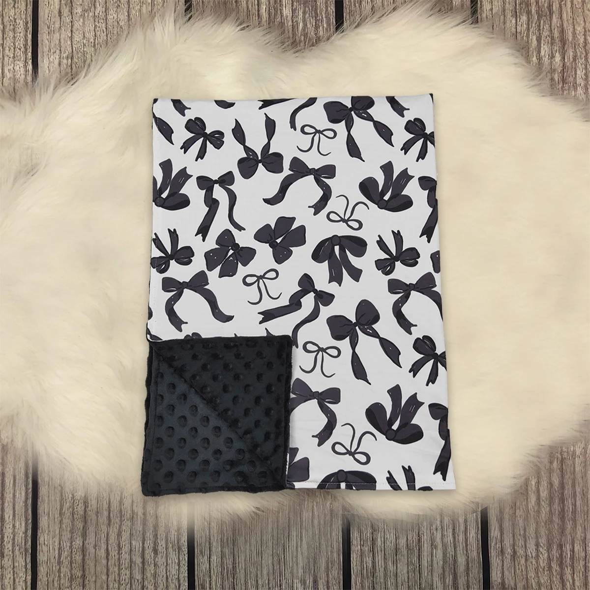 

Модное удобное фланелевое бутиковое одеяло с черным бантом для маленьких девочек, детское тонкое одеяло, детское постельное белье для девочек, флисовая оптовая продажа
