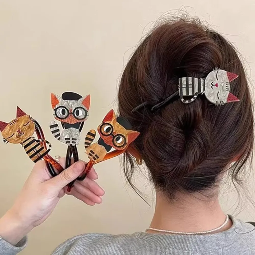 

New Cartoon Cat Twist Hair Clip Hair Accessories Girls Headwear Barrette Hairpin Makeup Tools Long Hair Holder Women Gift