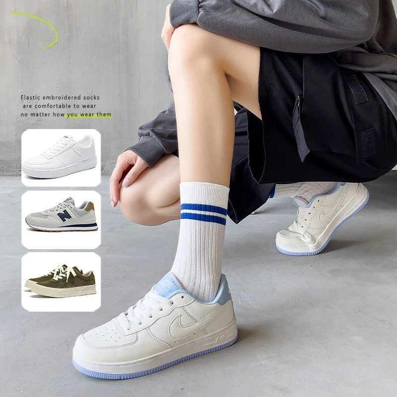

1 Pair White Striped Sports Socks Cotton Breathable Student Sports Socks Fashion Trend Solid Color Couple Socks