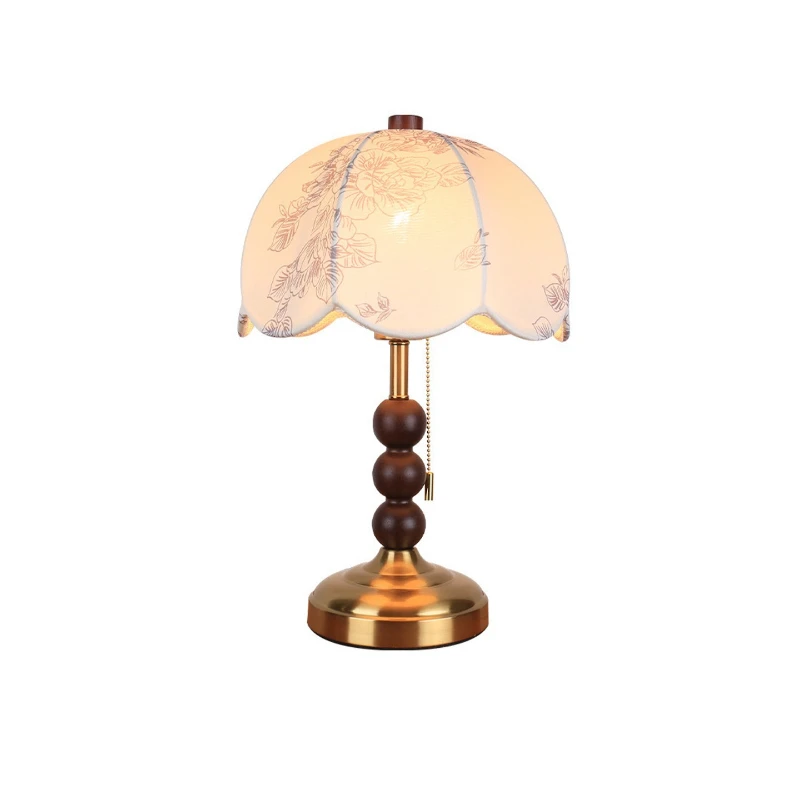 

Creative walnut decorative desk lamp, light luxury high-end bedroom decorative desk lamp