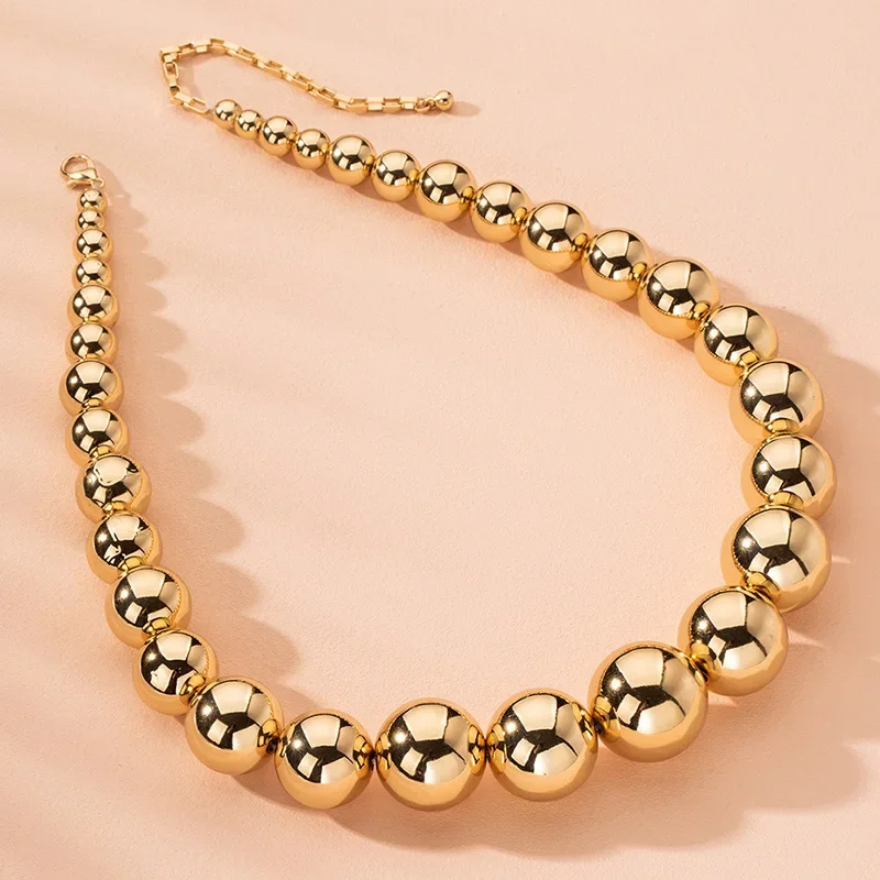 Neue Mode Statement Gold Farbe Ball Perlen Halskette für Frauen Punk Kette Charme Gothic Choker Halskette Schmuck Geschenke