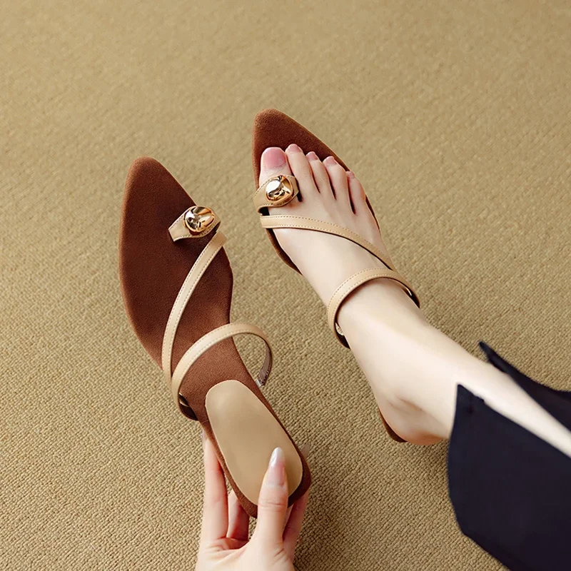 

Новинка 2023 года, летние женские сандалии из натуральной кожи, женская обувь из воловьей кожи 22-25 см + овчины, петля с металлическим декором, мюли на высоком каблуке