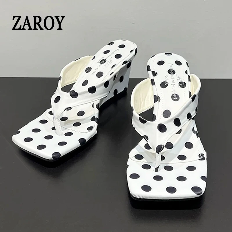 Polka Dot Clip Toe Slippers Wo – Patent Leather Pump recenzja i cena