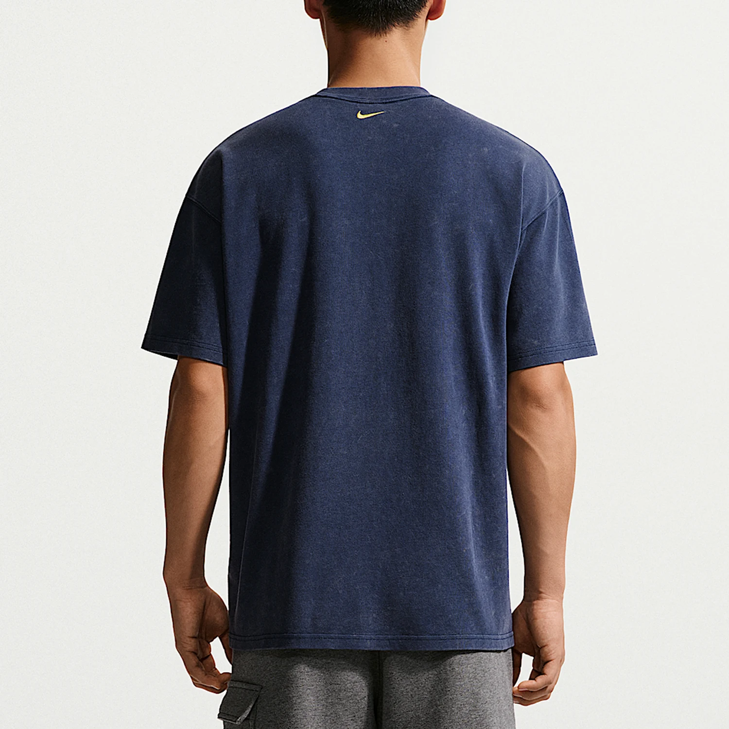 Nike Authentic Sportswear Men's Breathable Retro Pattern Short Sleeve T-shirt IR7585-410